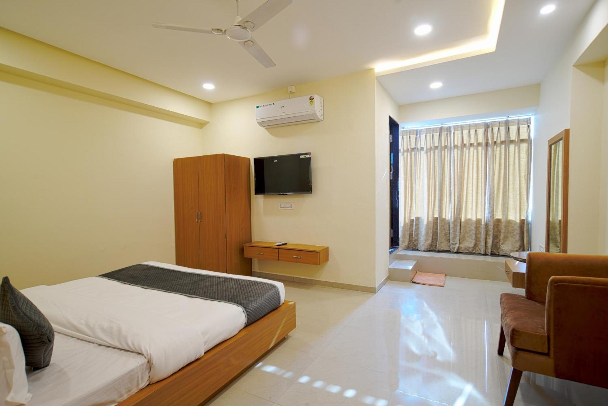 Hotel Shivlok Ujjain Room photo
