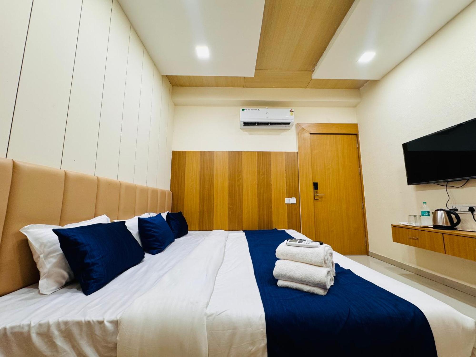 Hotel Shivlok Ujjain Room photo